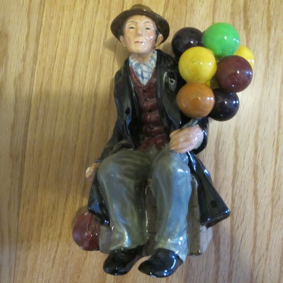 Royal Doulton Figurine "The Balloon Man" - Picture 1 of 3